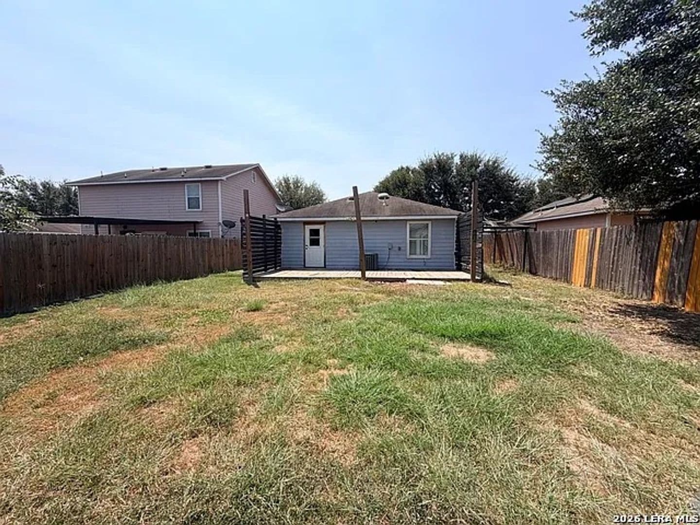 San Antonio House: 6131 Lake Victoria St