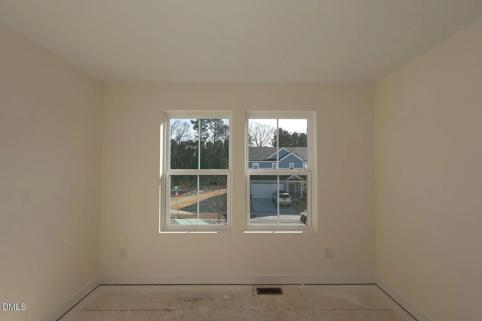 Raleigh House: 1321 Dimaggio Dr