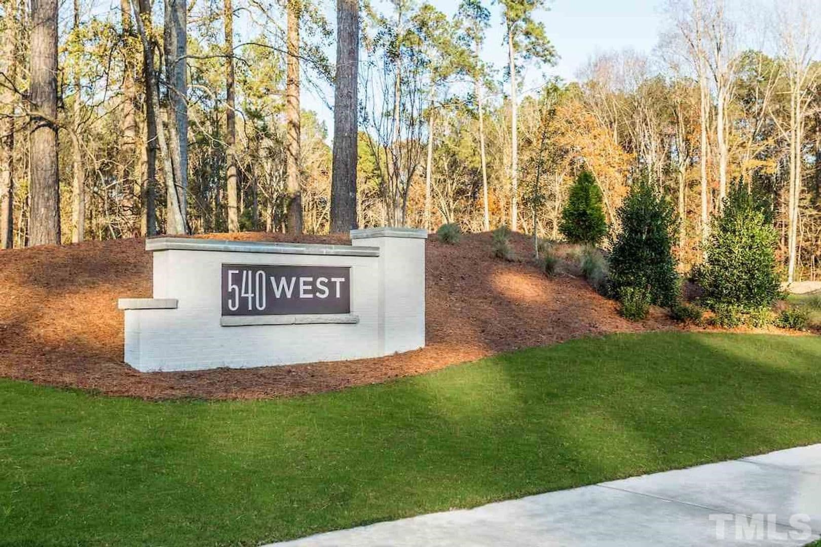 Raleigh House: 3525 Sugarplum Road
