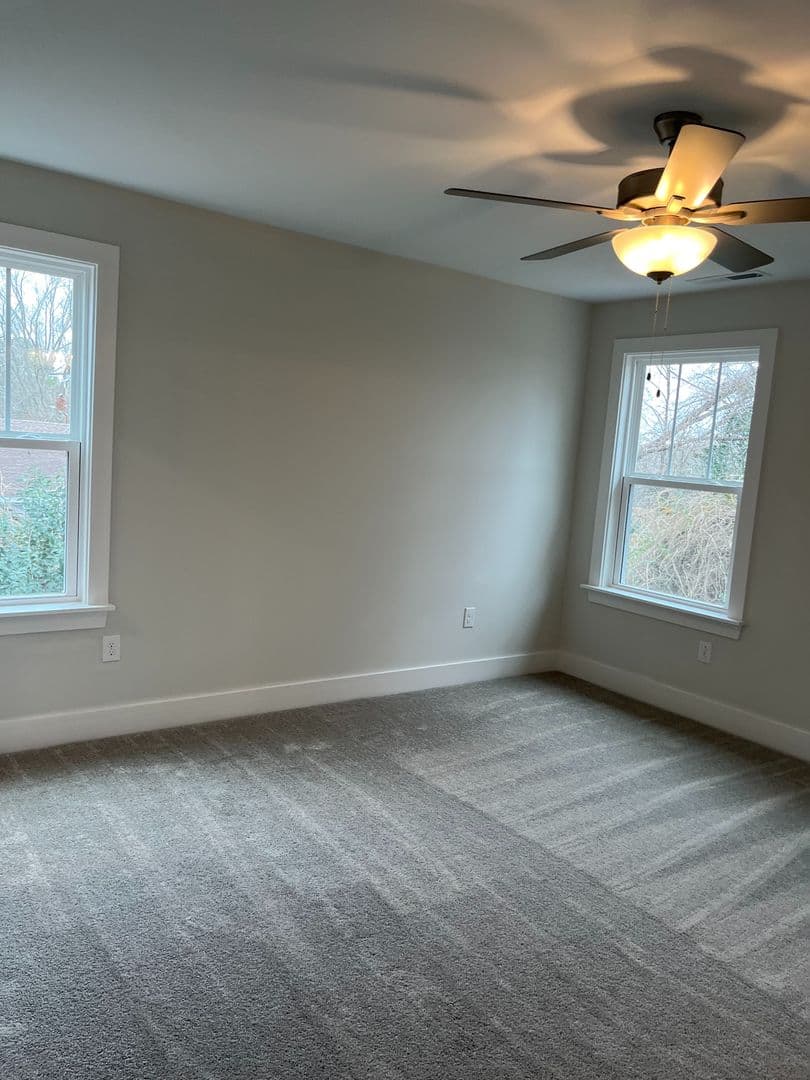 Durham House: 1706 Merrick St