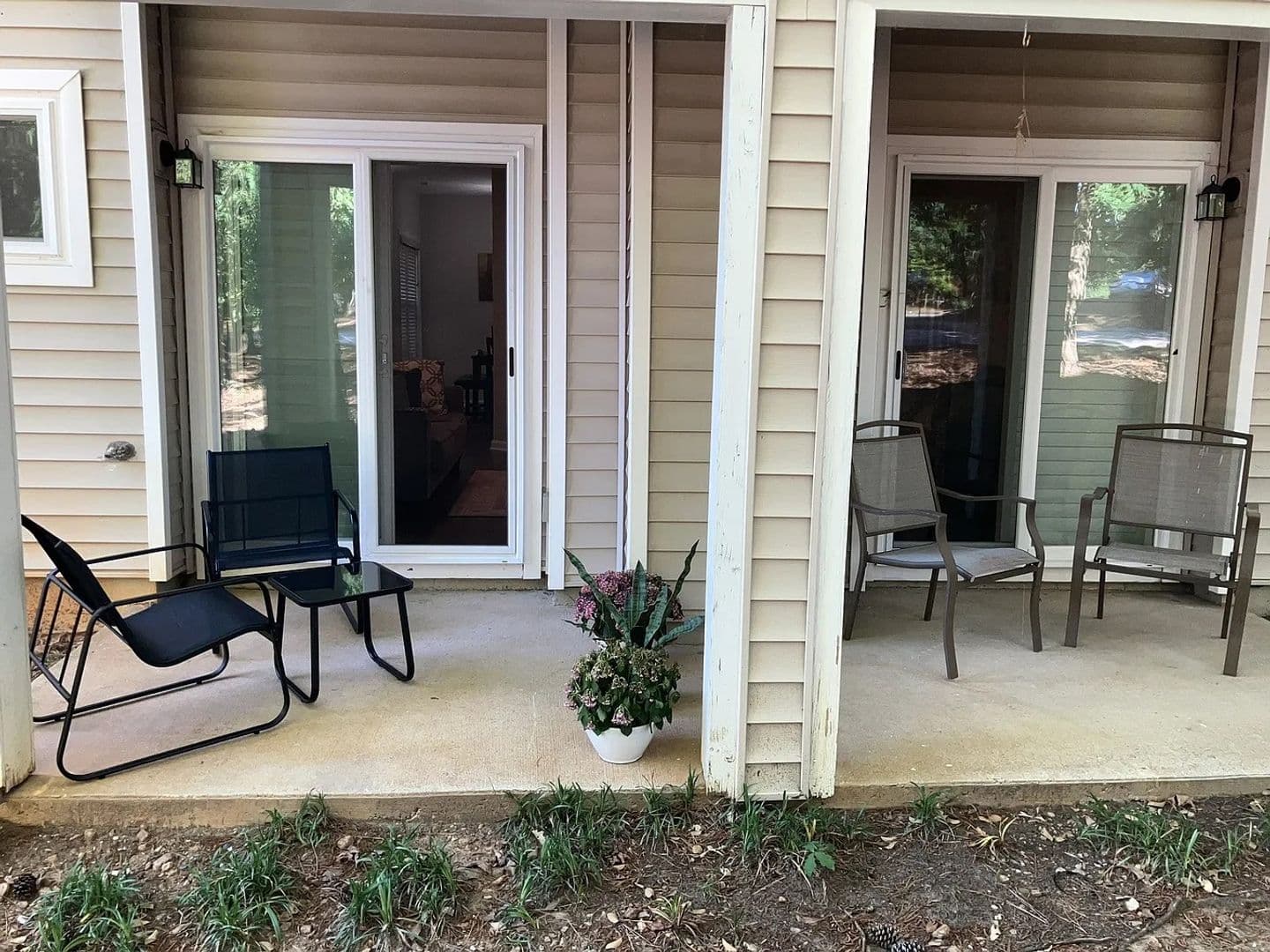 Raleigh House: 6000 Winterpointe Ln