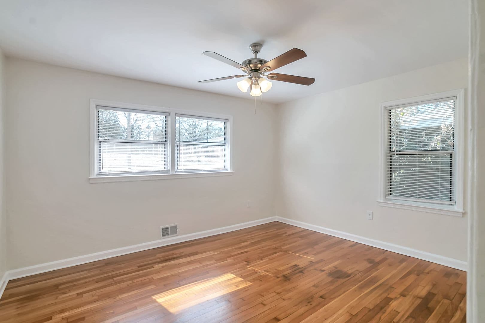 Decatur House: 3036 Santa Monica Dr