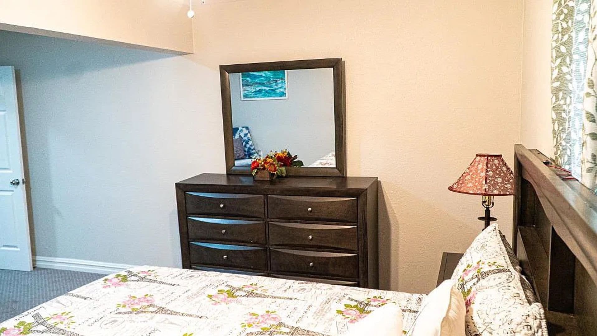 Mesquite House: 1715 Crestridge Dr