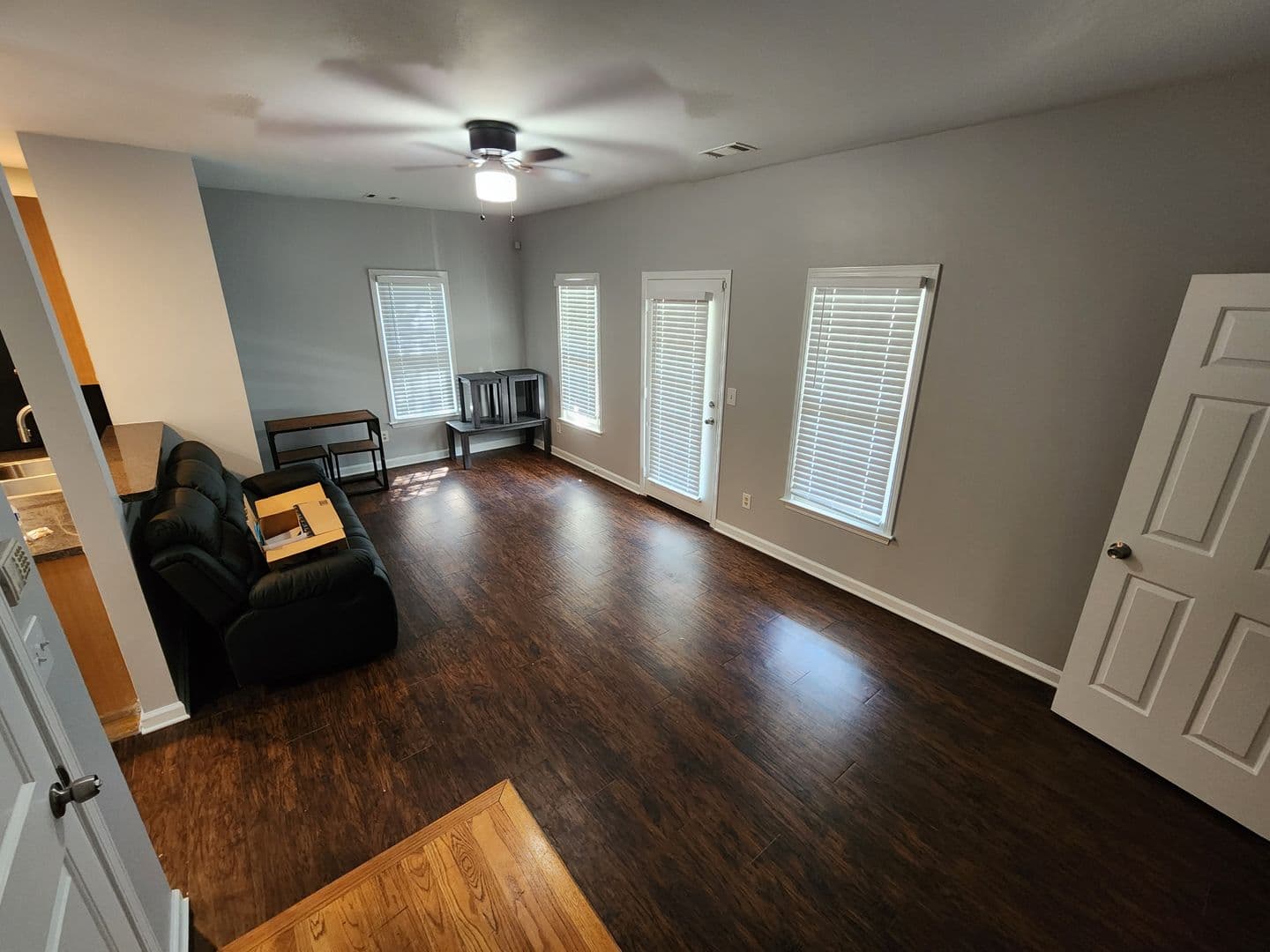 Atlanta House: 901 Hall St NW
