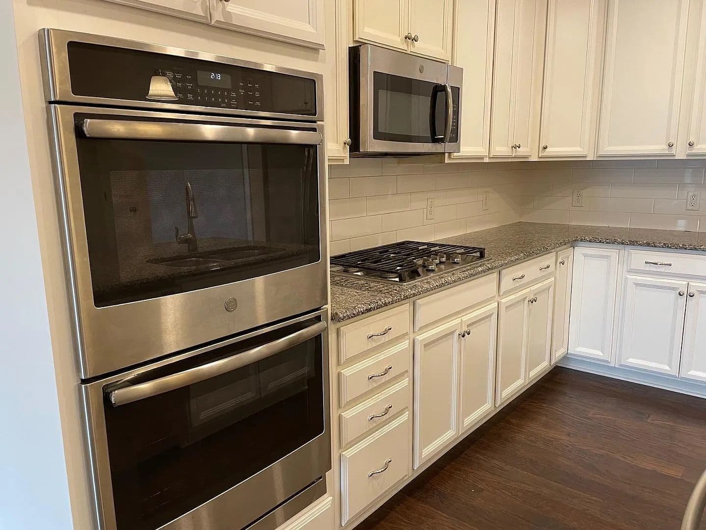 Durham House: 1330 Farm Pond Trail