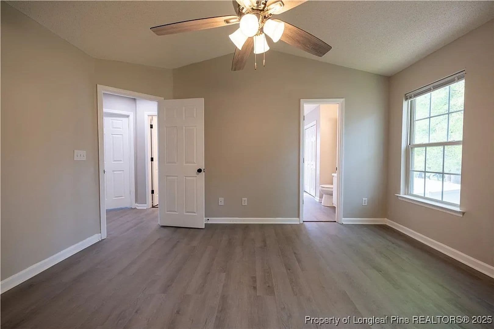 Durham House: 421 Feldspar Way