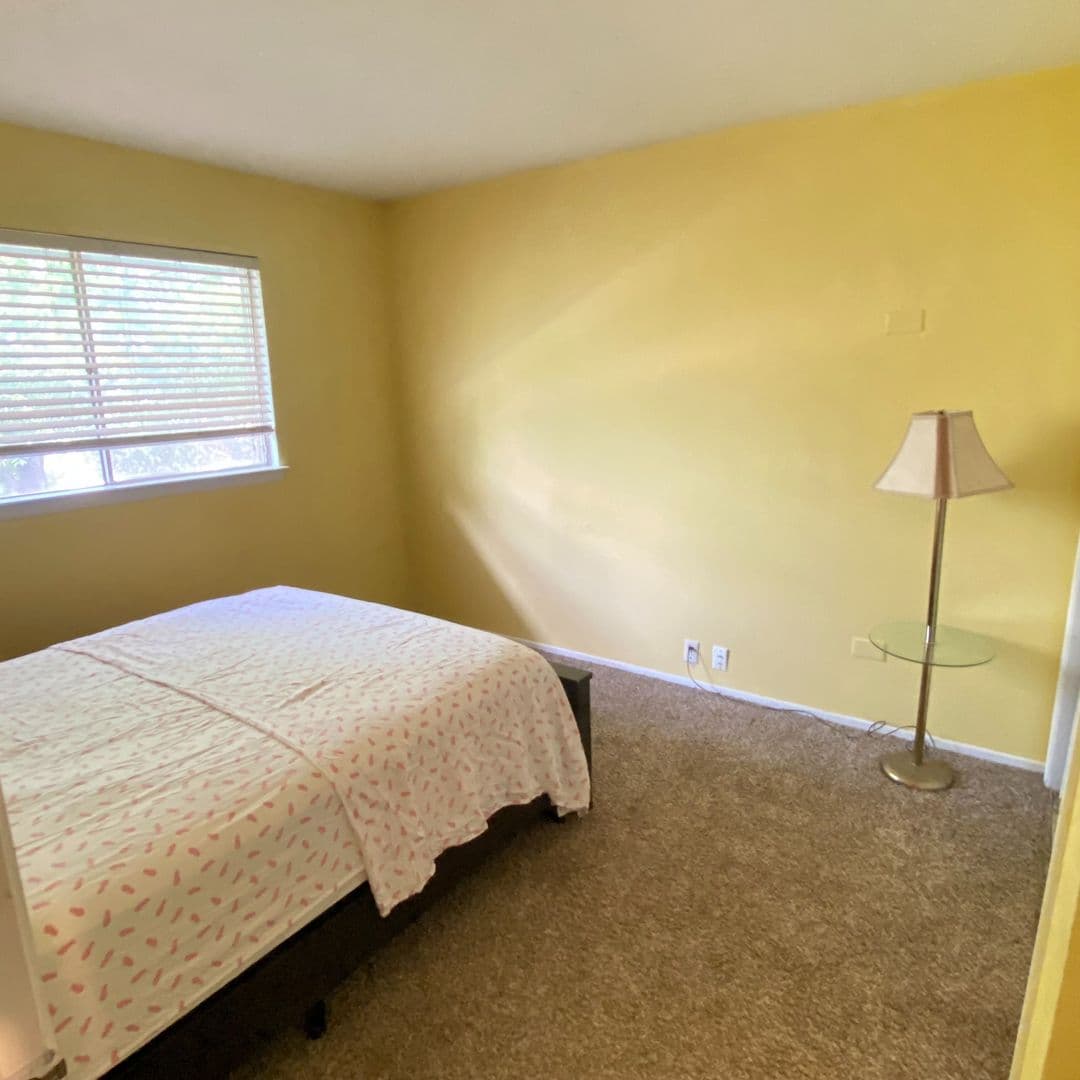 Dallas House: 11824 Leisure Dr