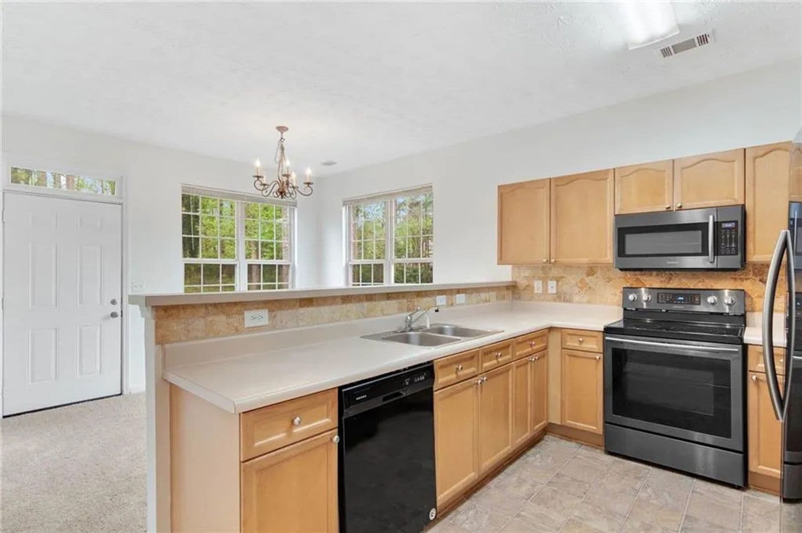 Sugar Hill House: 4056 Hill Station Ct