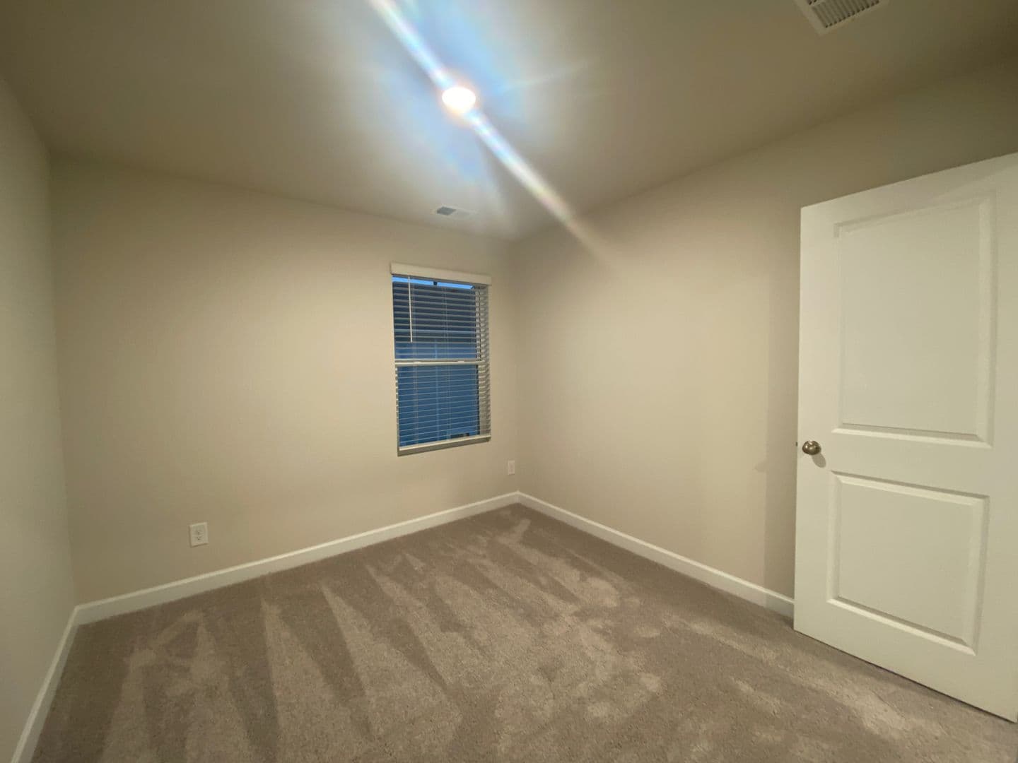 Charlotte House: 3762 Memorial Pkwy