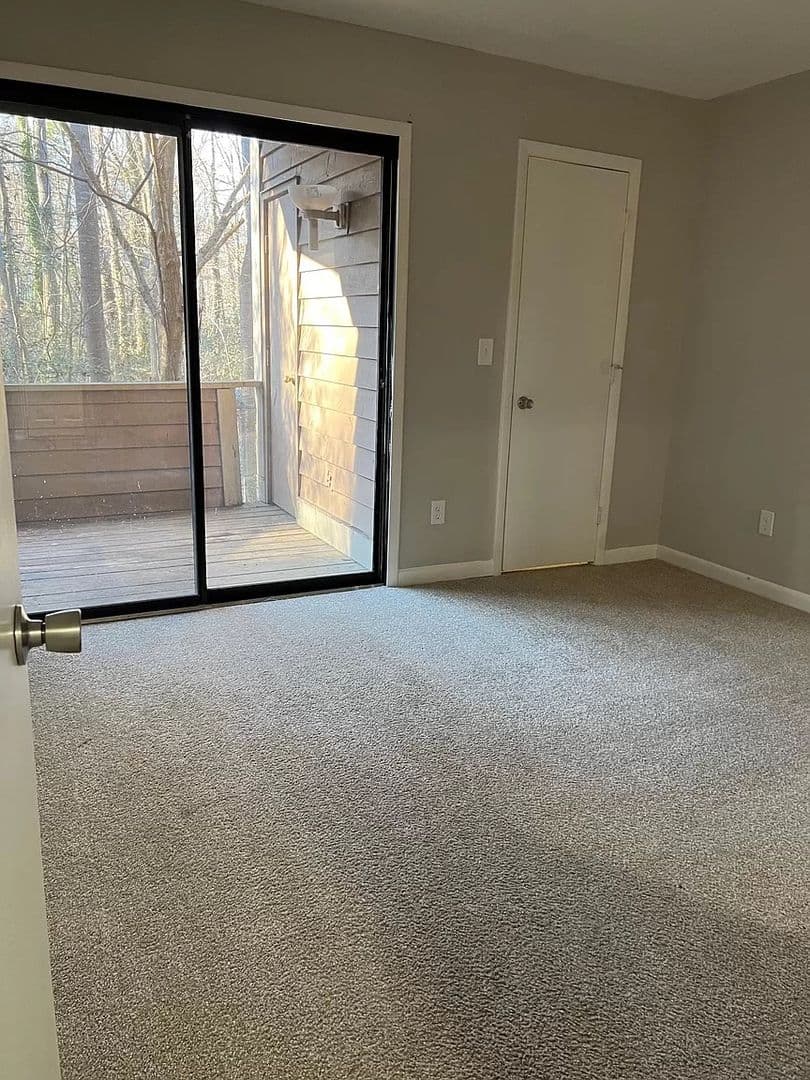 Charlotte House: 4408 Sharon Chase Dr