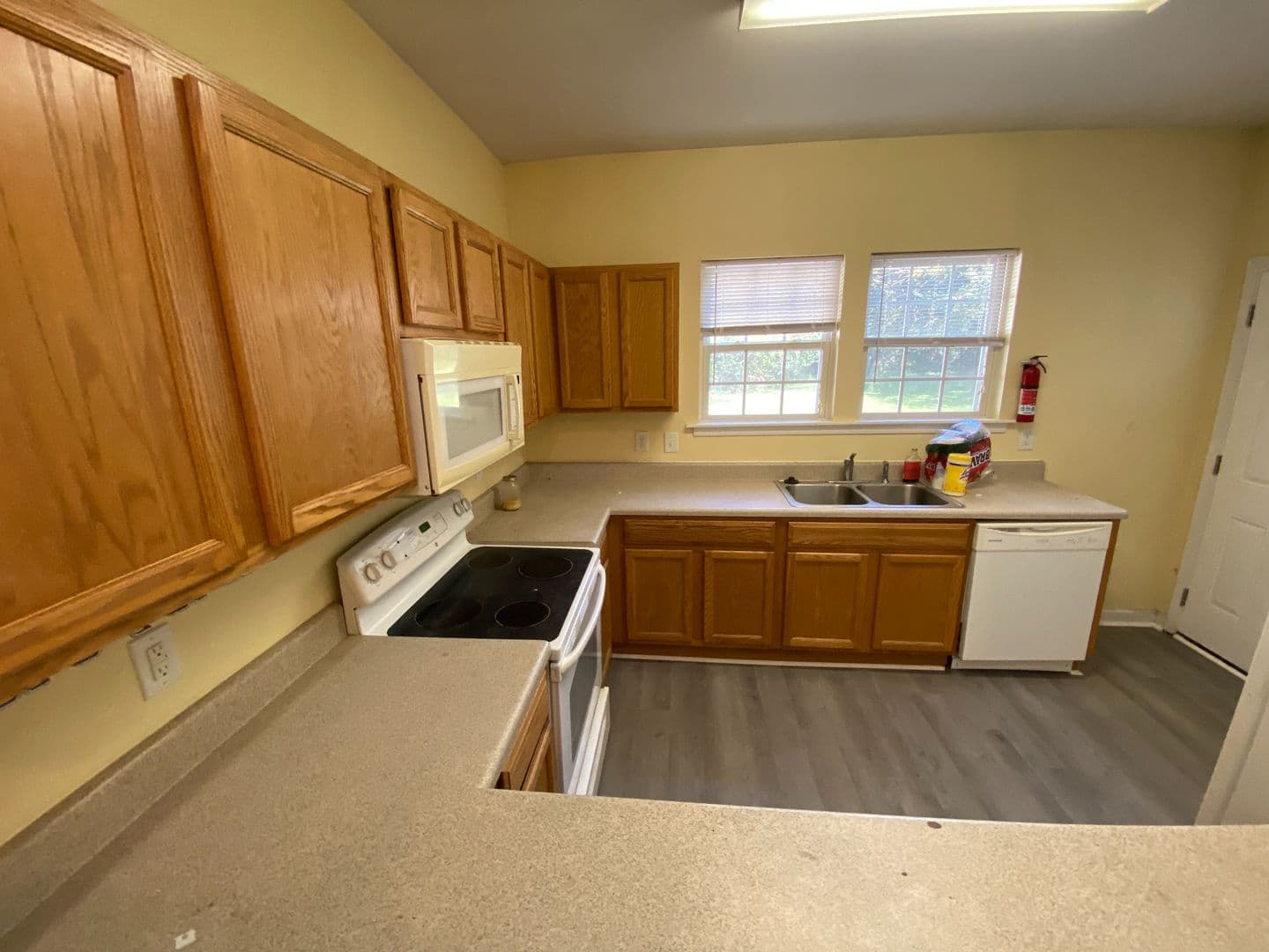 Raleigh House: 5212 #102 Lundy Dr