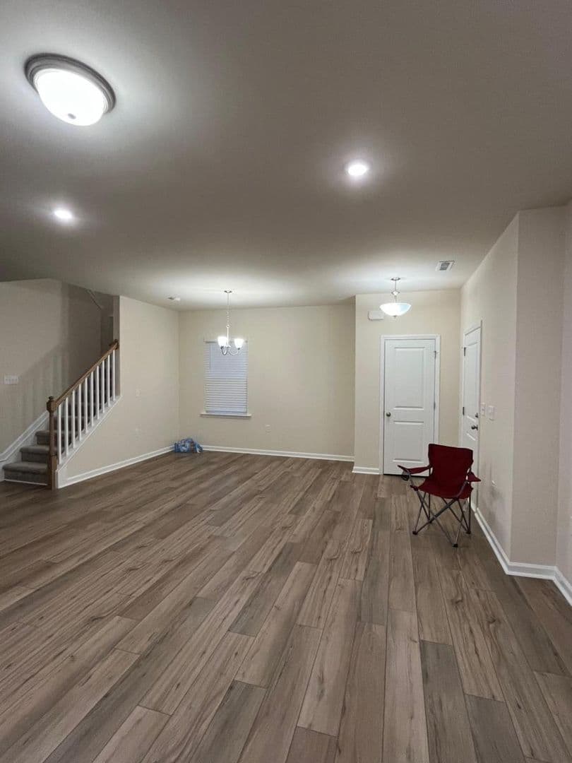 Raleigh House: 5600 Preveza Pl