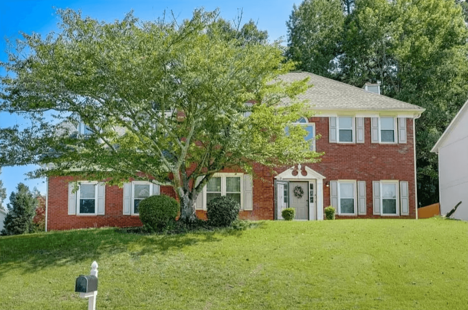 Lithonia House: 7136 Woodstone Dr