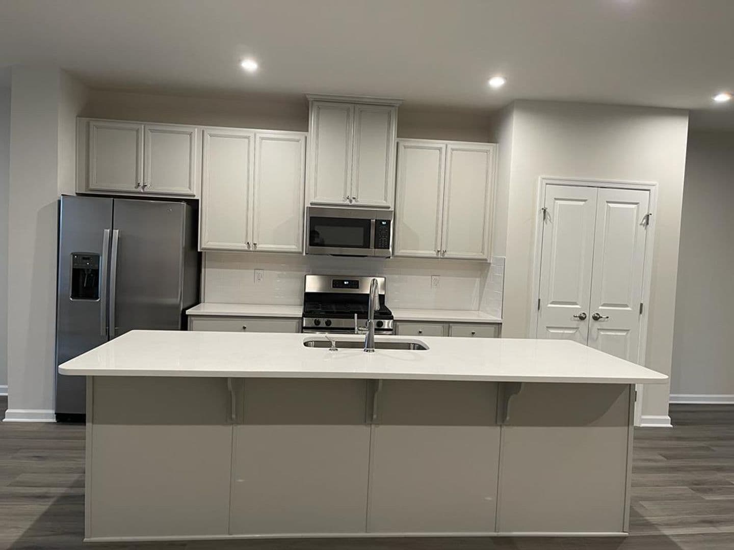 Durham House: 1038 Romeria Dr