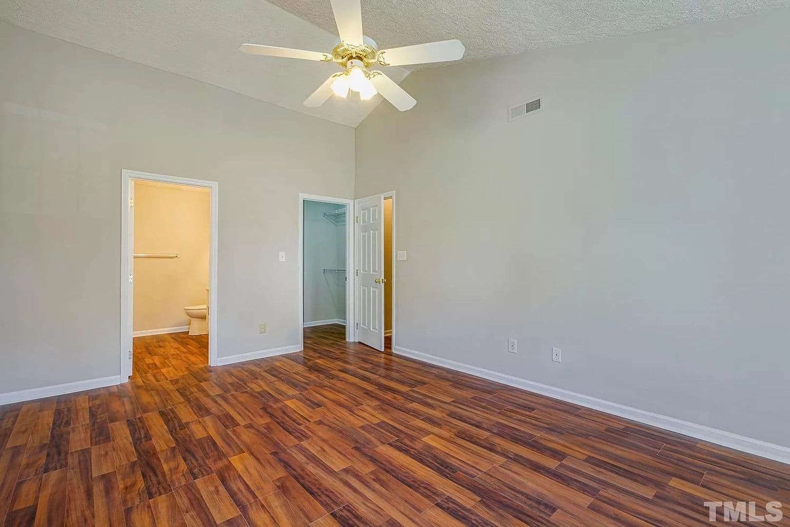 Durham House: 3615 Sana Ct