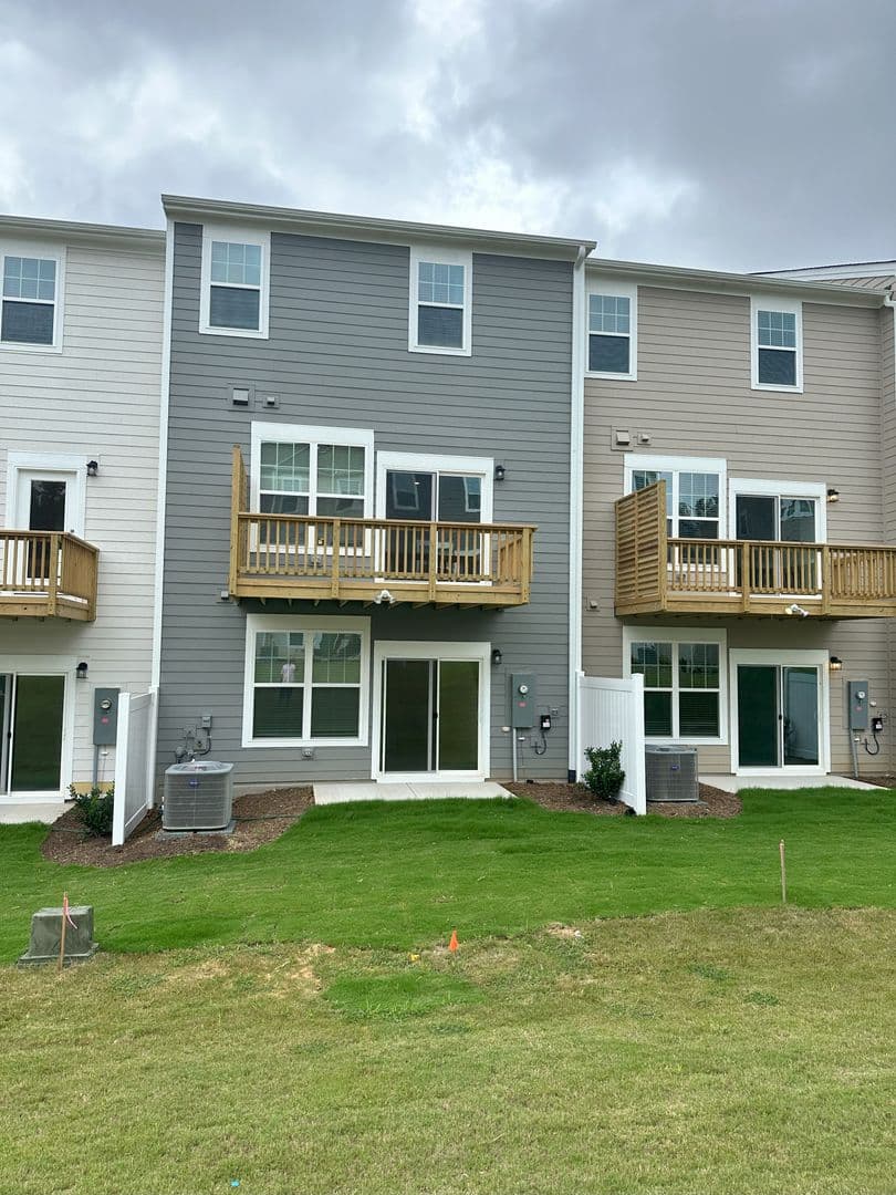 Apex House: 2802 Austin Falls Sta