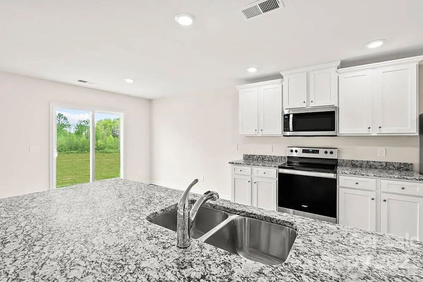 Charlotte House: 1140 Nia Rd