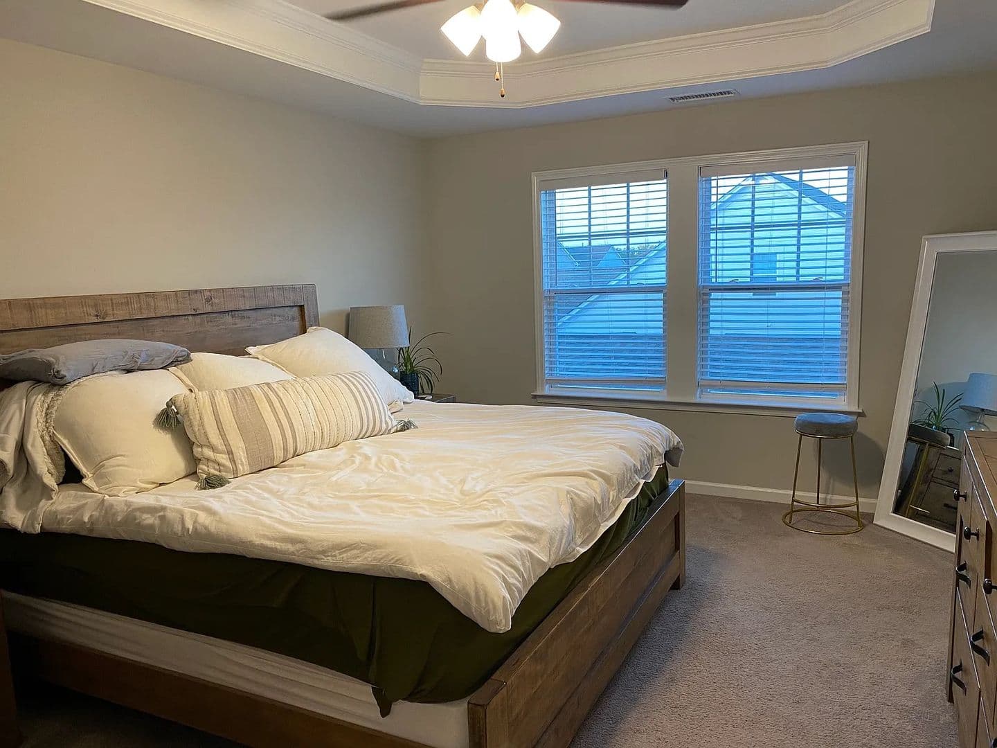 Raleigh House: 6502 Perry Creek Rd