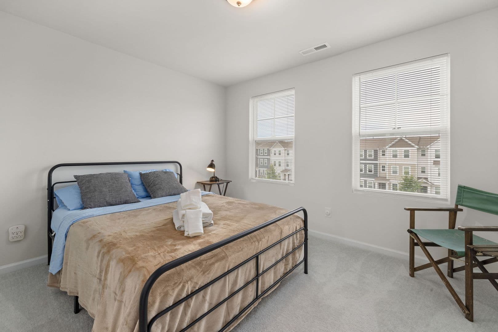 Raleigh House: 6322 Perry Creek Rd