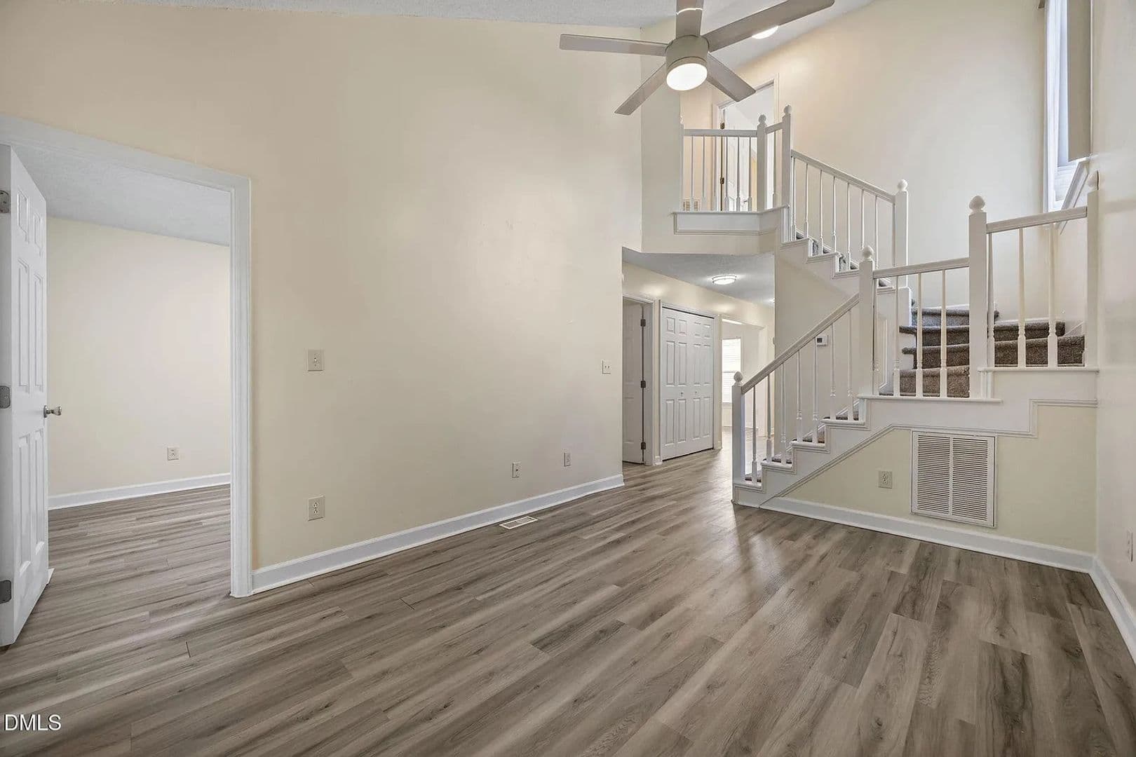 Raleigh House: 1627 Oakland Hills Way