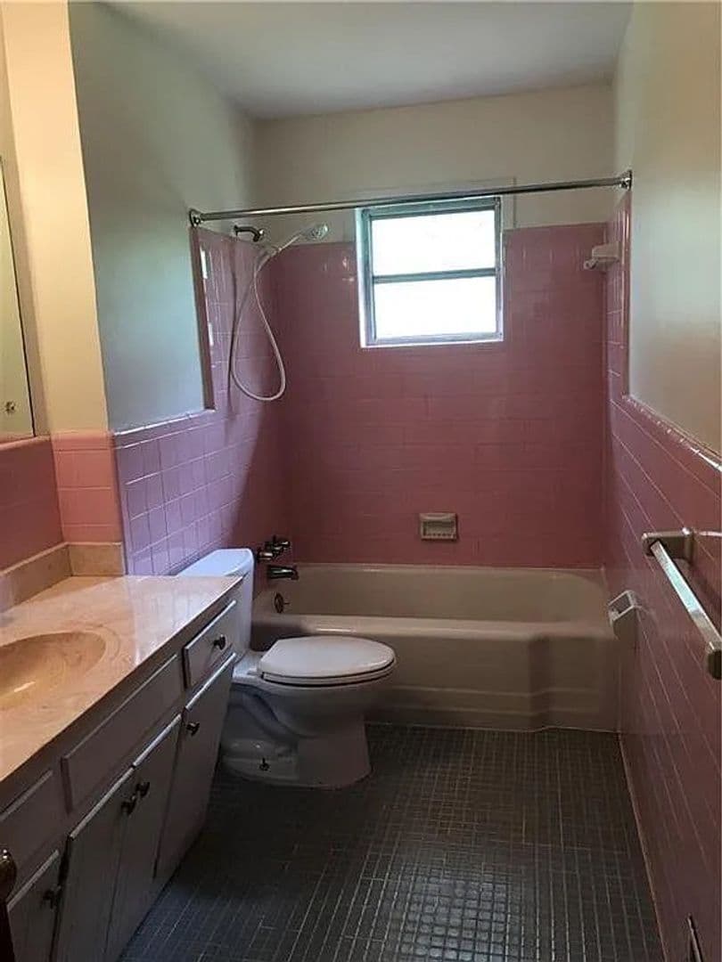 Smyrna House: 805 Flagler Cir