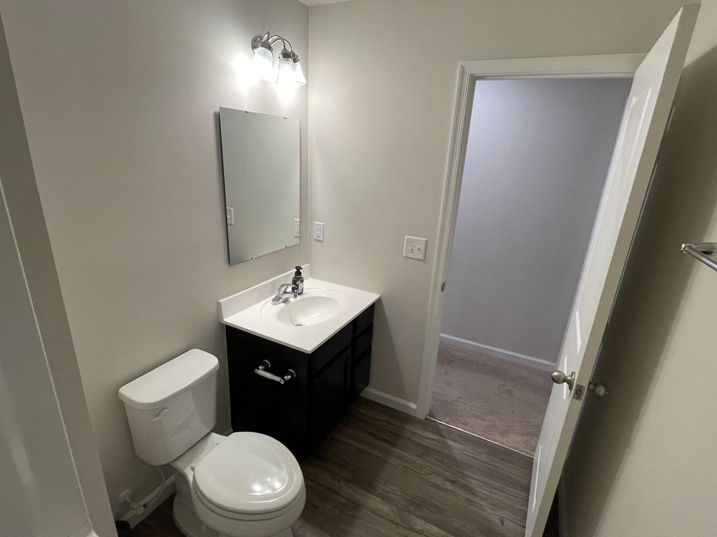 Durham House: 1203 Bent Willow Dr
