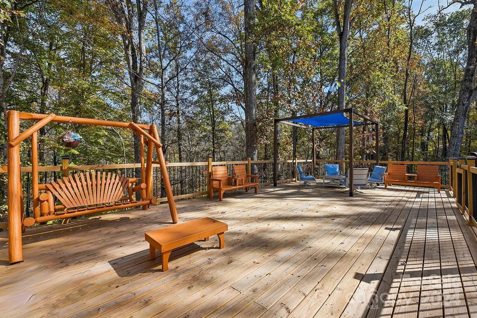 Charlotte House: 7608 Denbur Dr