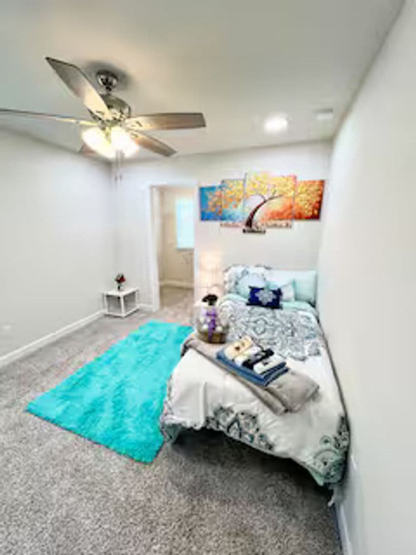 Charlotte House: 2805 Arbor Vista Dr