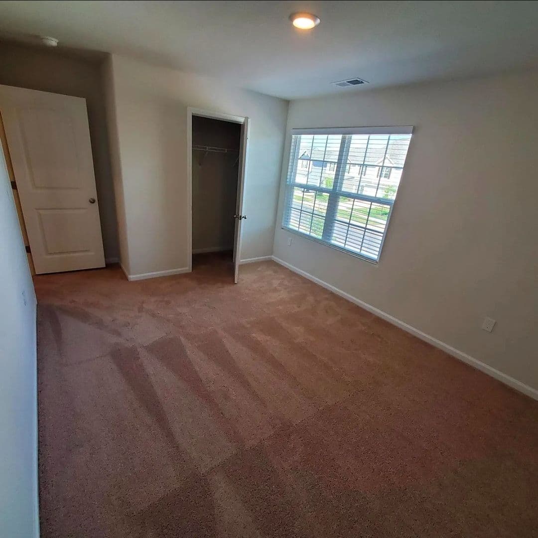 Charlotte House: 9111 Creedmore Hills Dr