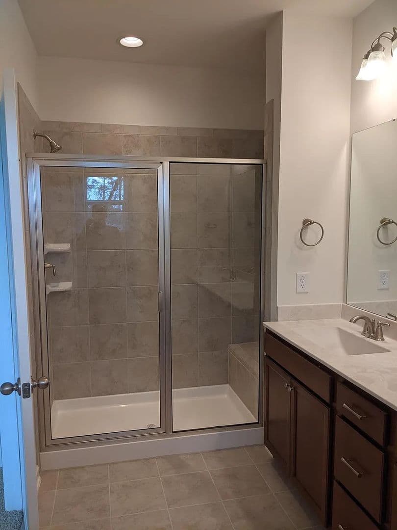 Apex House: 1038 Diamond Dove Ln
