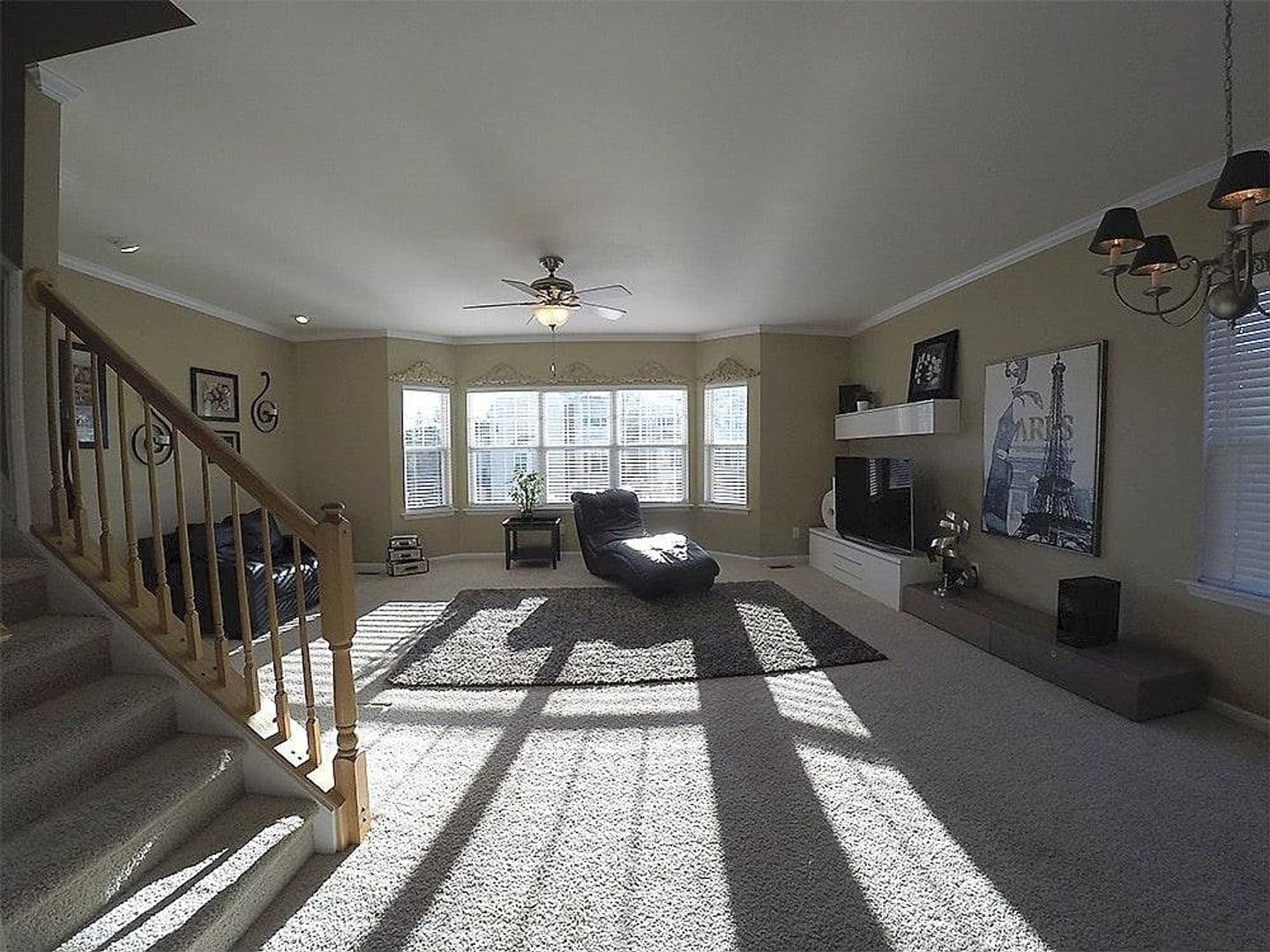 Apex House: 1511 Haywards Heath Ln