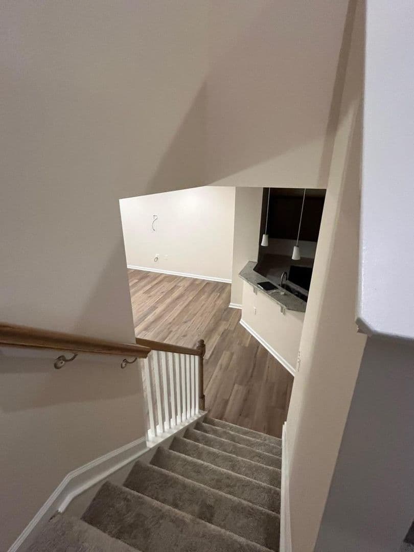 Raleigh House: 5600 Preveza Pl