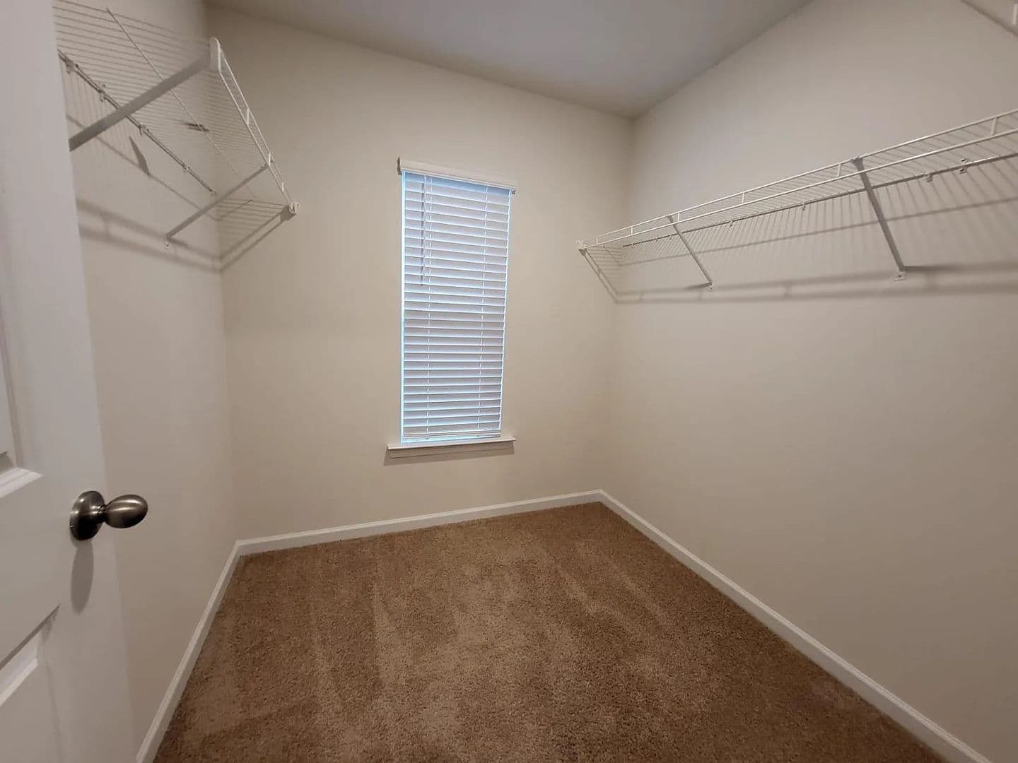 Charlotte House: 6103 Guildford Hill Ln