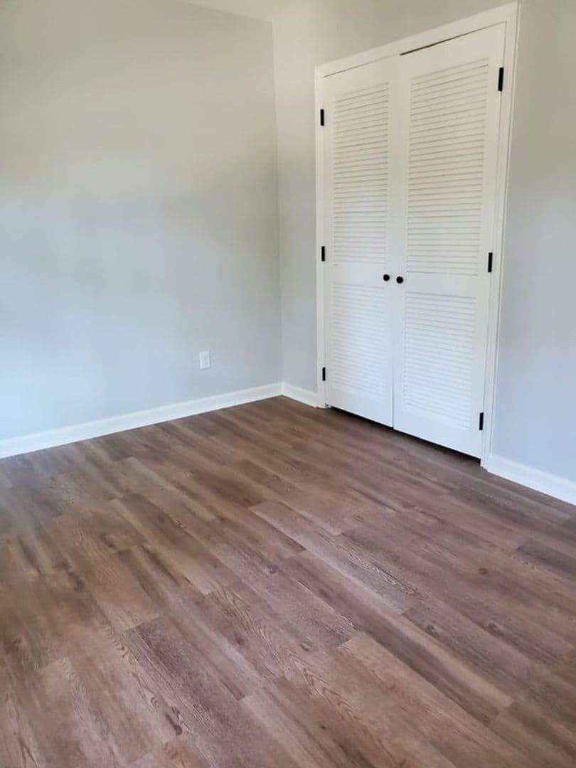 Cary House: 820 N Harrison Ave