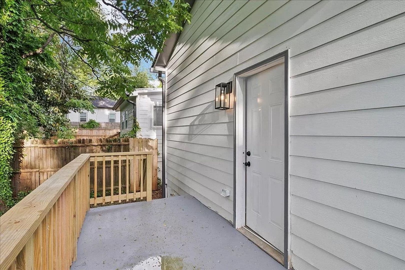 Atlanta House: 961 Fair St SW