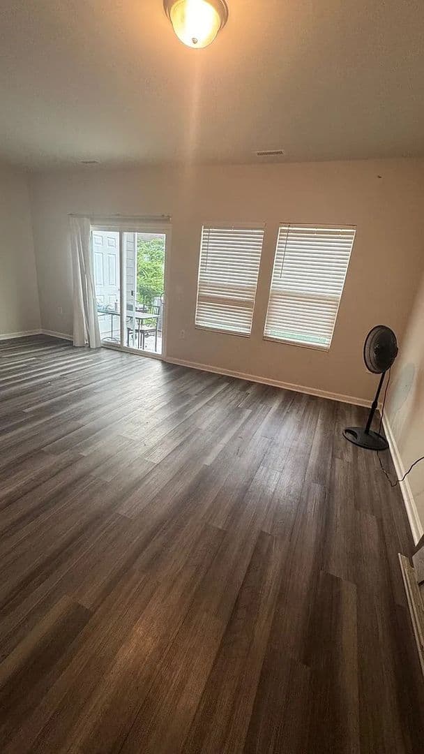 Fuquay-Varina House: 103 Joneshaven Dr
