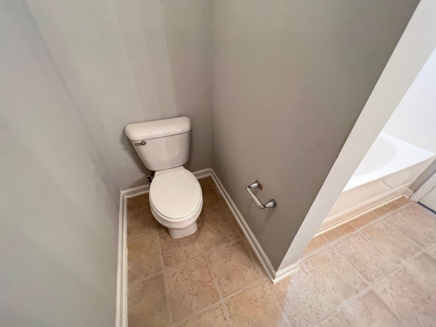 Cary House: 215 Dove Cottage Ln