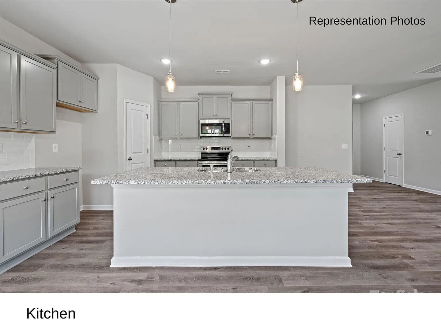 Charlotte House: 6218 Balham Ct