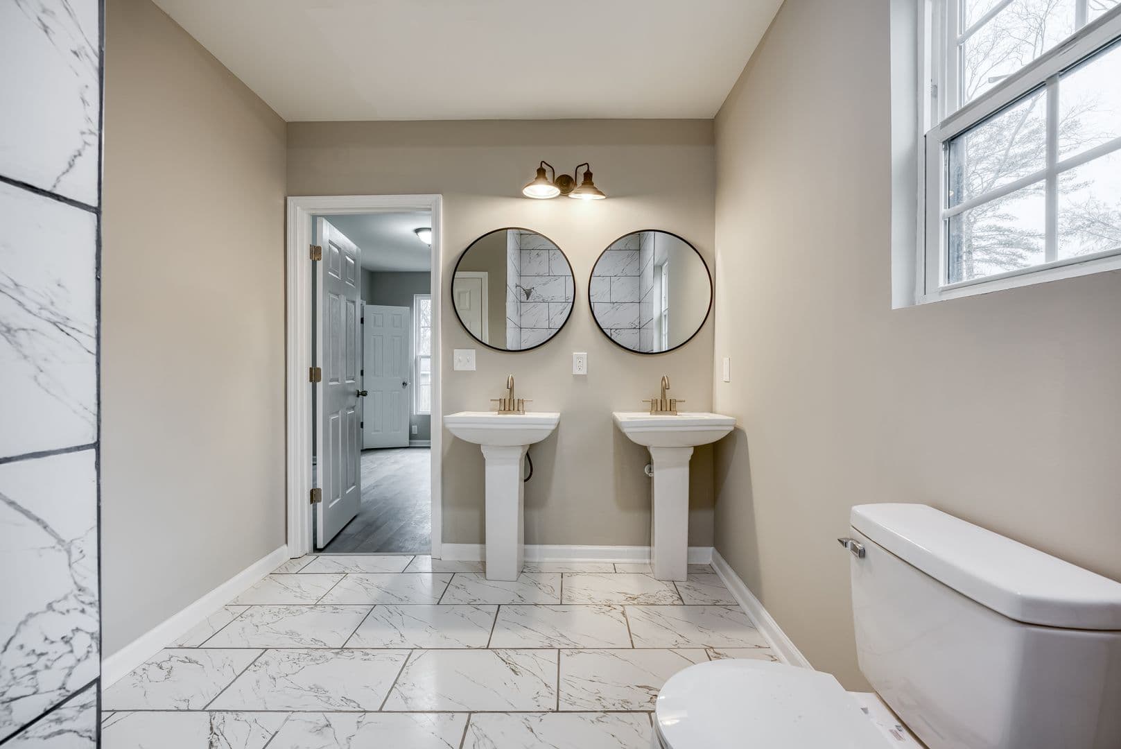 Atlanta House: 1449 Athens Ave SW