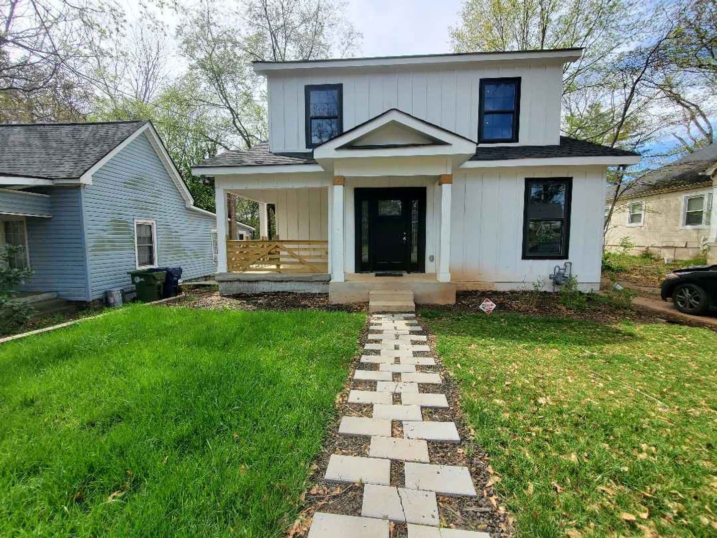 Atlanta House: 1449 Athens Ave SW