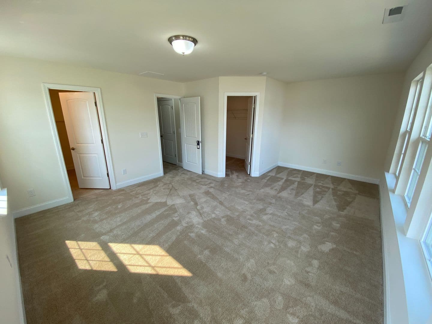 Raleigh House: 4707 Princess Lita Way