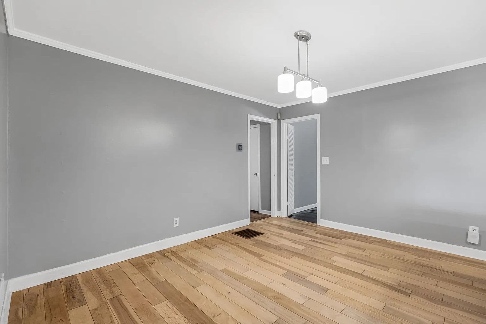 East Point House: 3201 Beech Dr