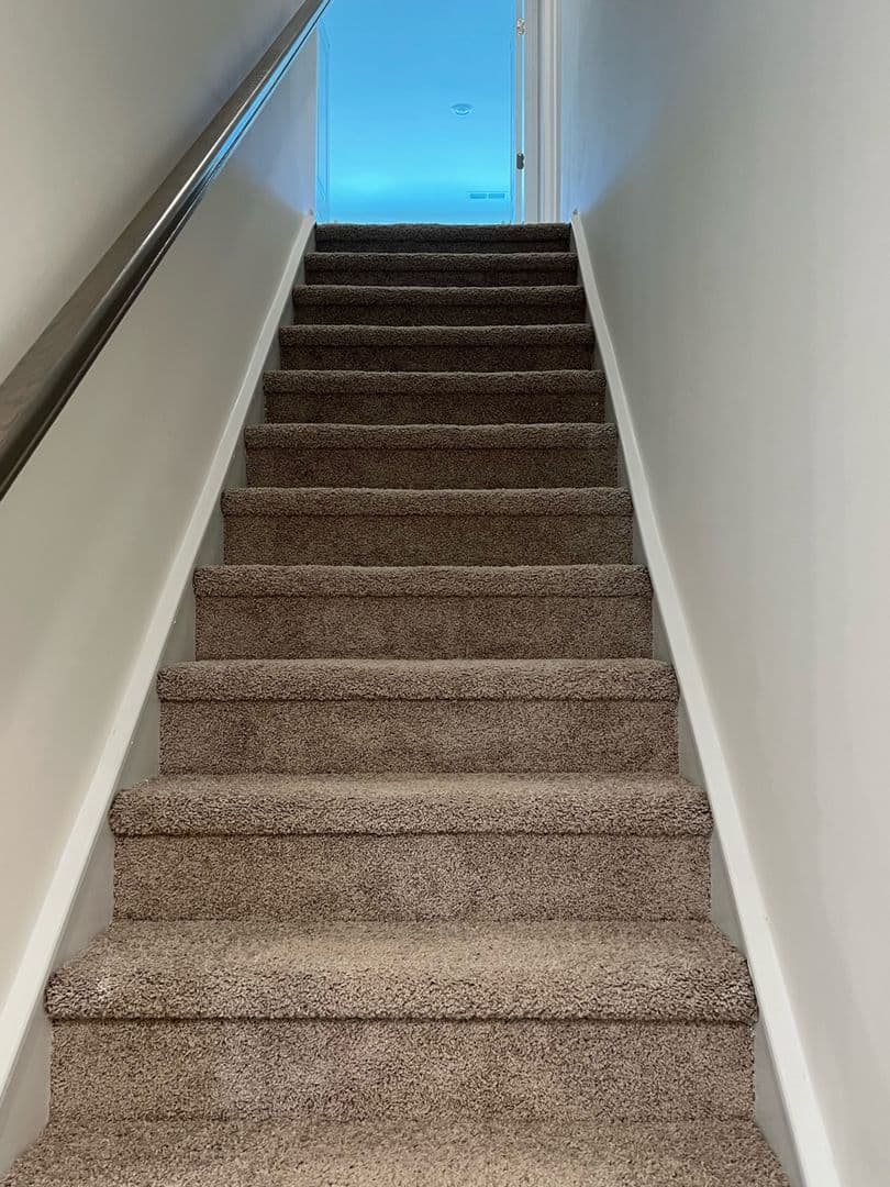Harrisburg House: 5708 Rivulet Wy