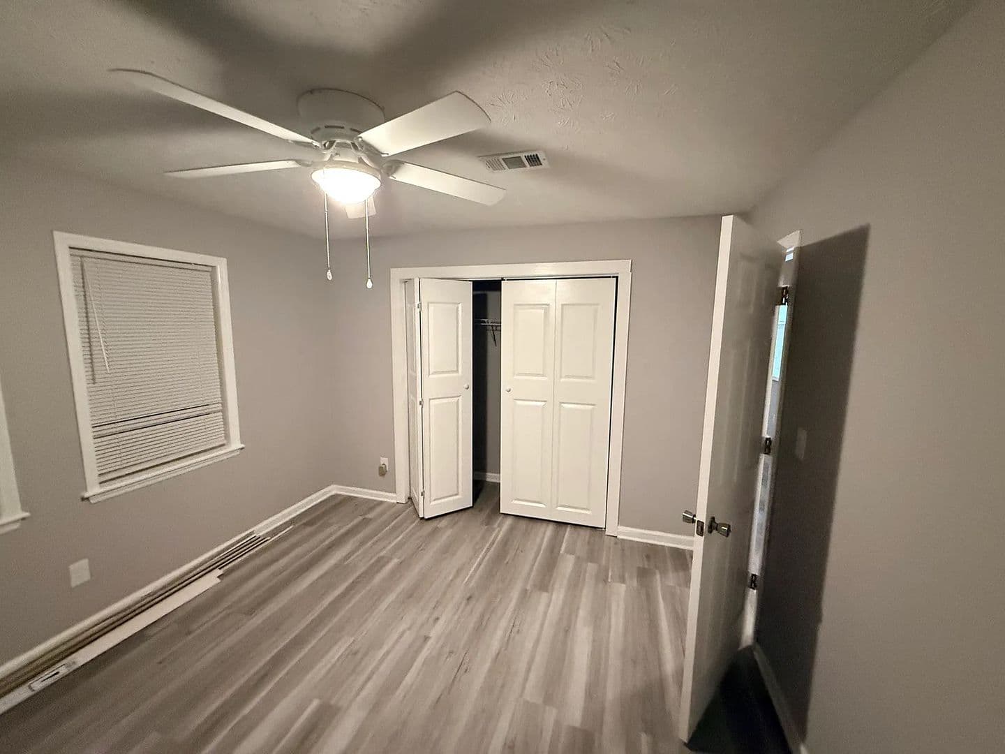 Conyers House: 1637 Pinedale Cir NW