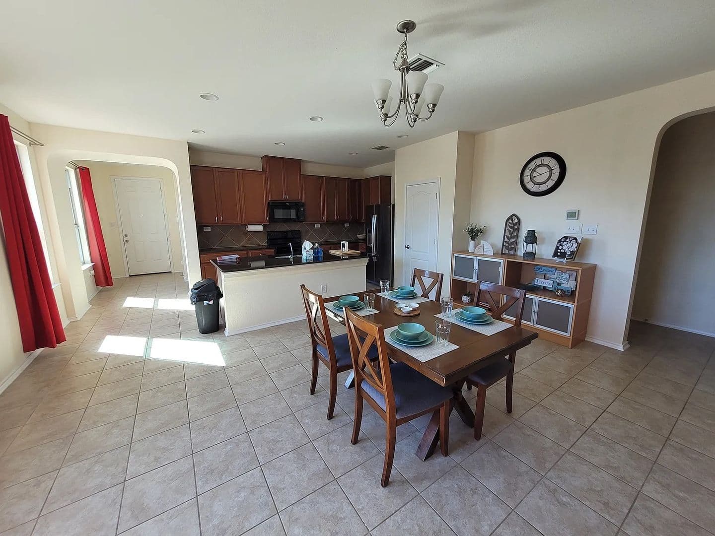 San Antonio House: 11607 Welch Hallow