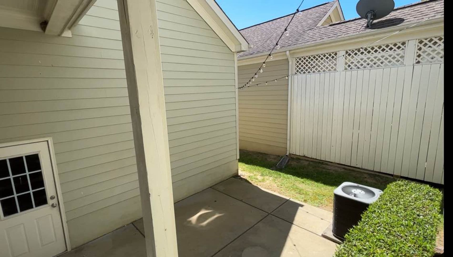 Apex House: 109 Windy Creek Ln
