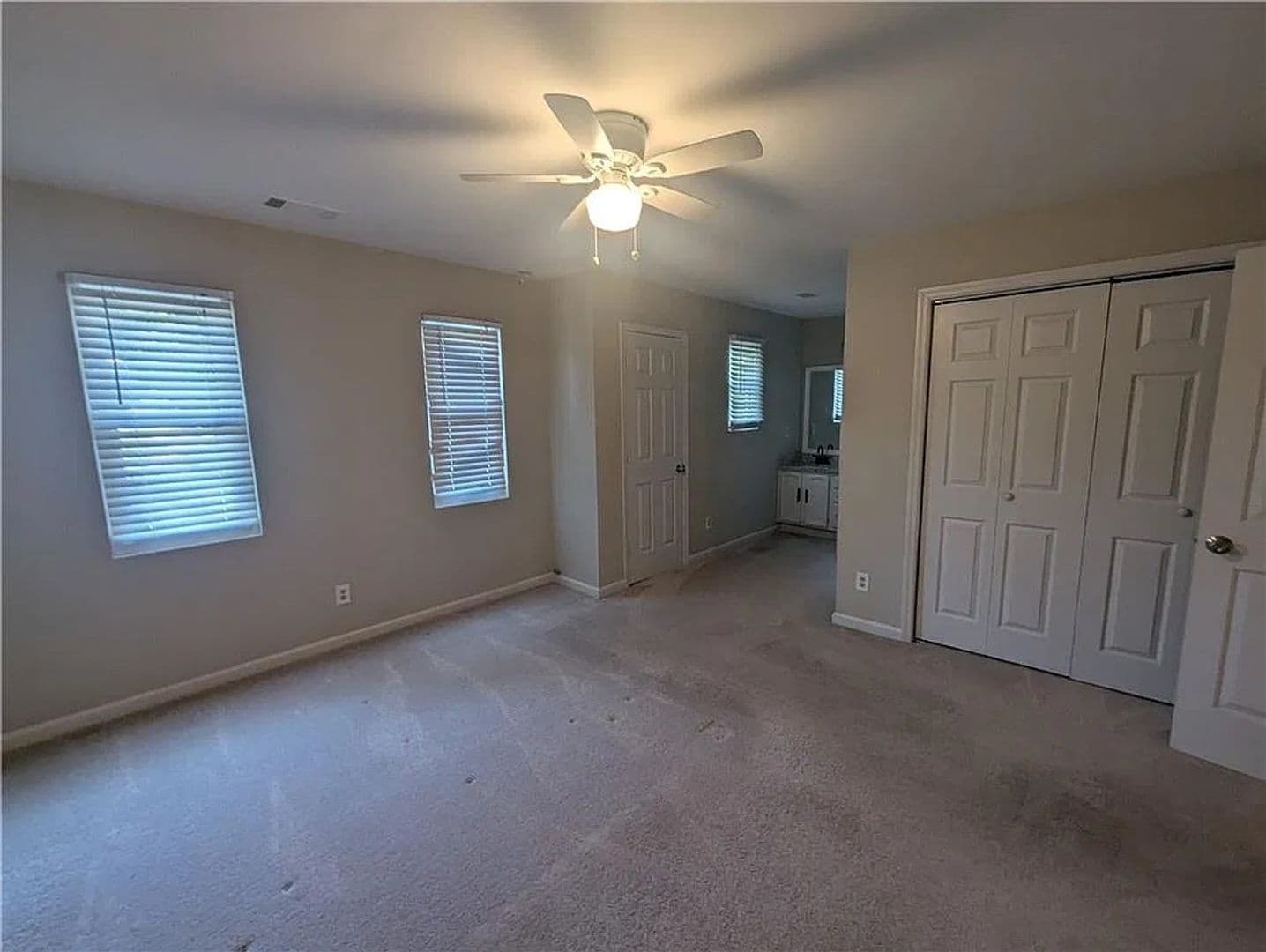 Decatur House: 1611 Creek Pond Cove