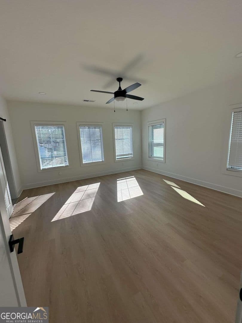 Atlanta House: 1239 Plaza Ave SW