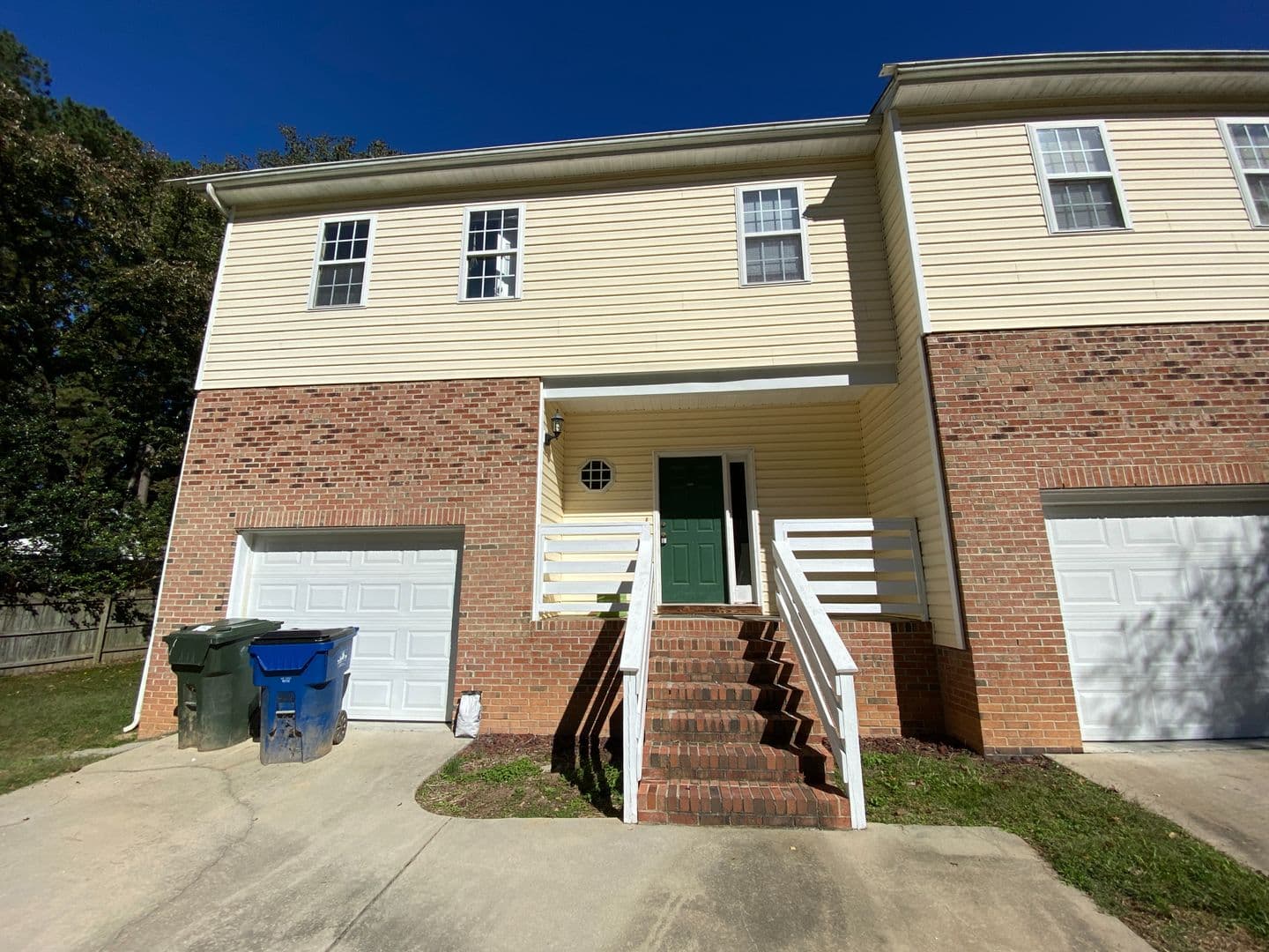 Raleigh House: 5212 #102 Lundy Dr