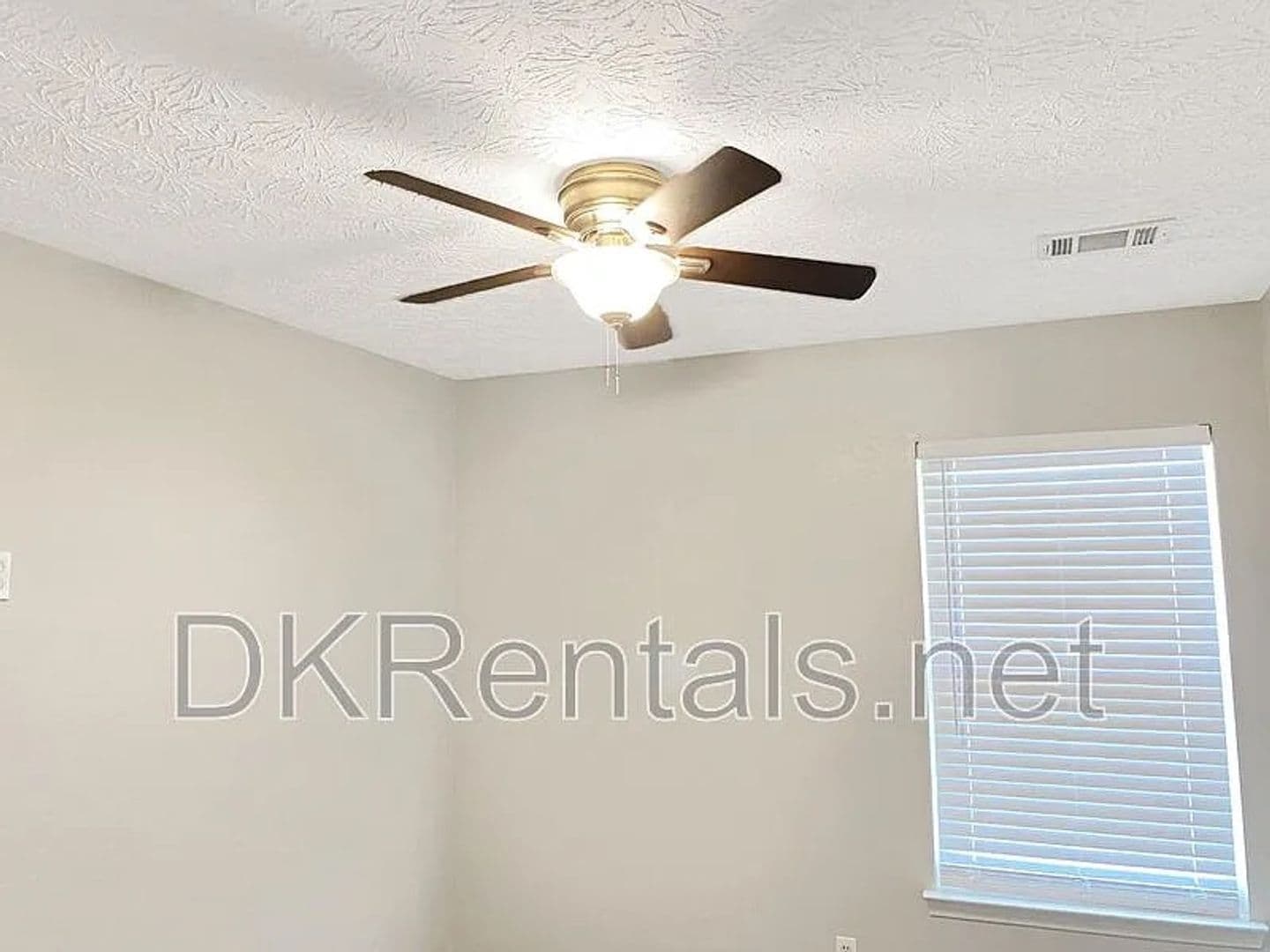 East Point House: 4416 Stone Gate Way